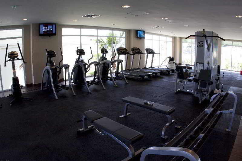 ホテル Gran Evenia Bijao サンタ・クララ エクステリア 写真 A gym at a hotel
